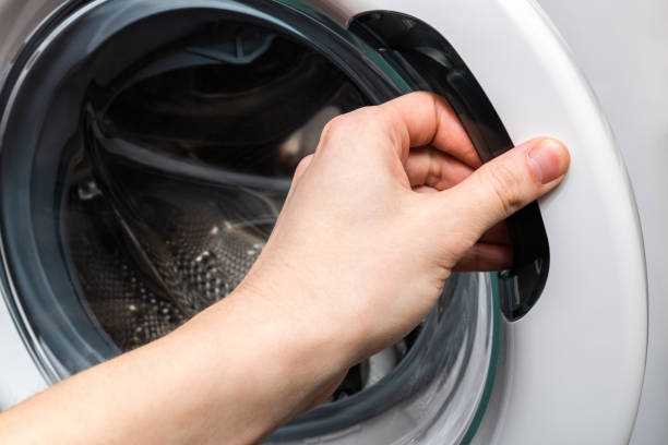 Как выровнять стиральную машину и избежать неприятных последствий